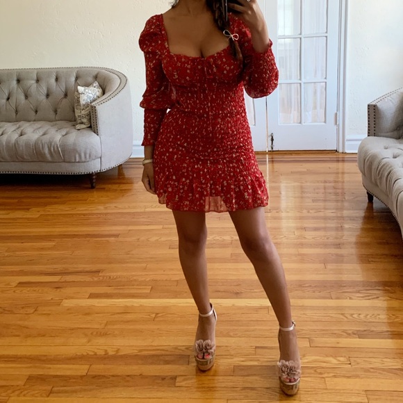 Red Floral Boho Mini Dress 💕 - Picture 3 of 5